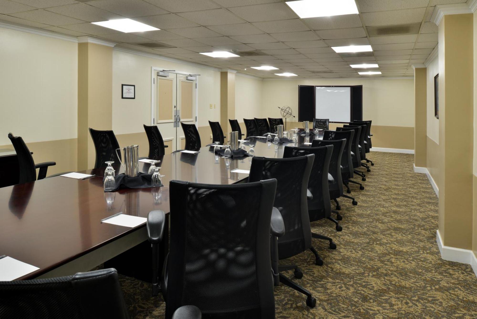 Hawthorne Inn&Conference Center Winston-Salem Extérieur photo