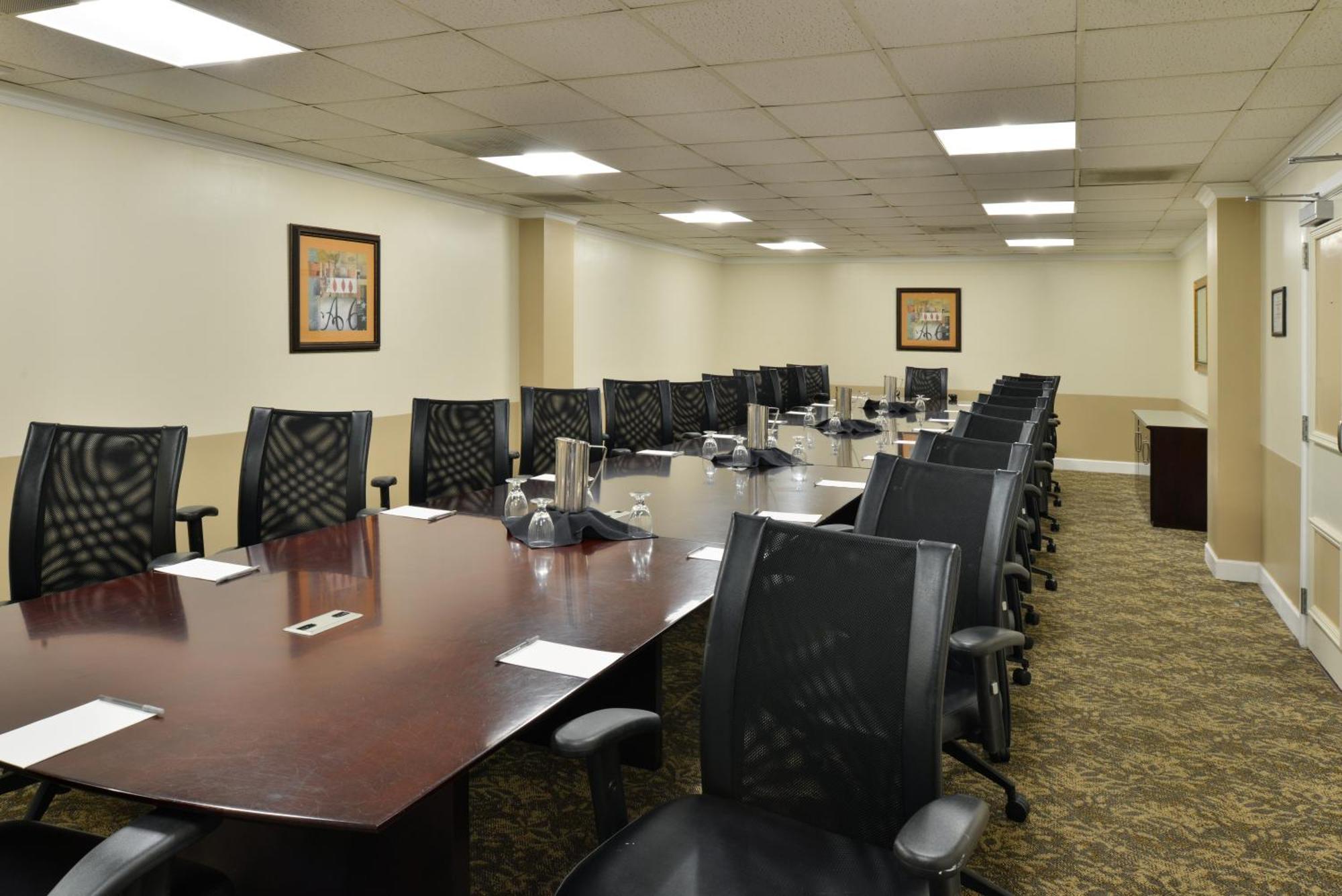 Hawthorne Inn&Conference Center Winston-Salem Extérieur photo