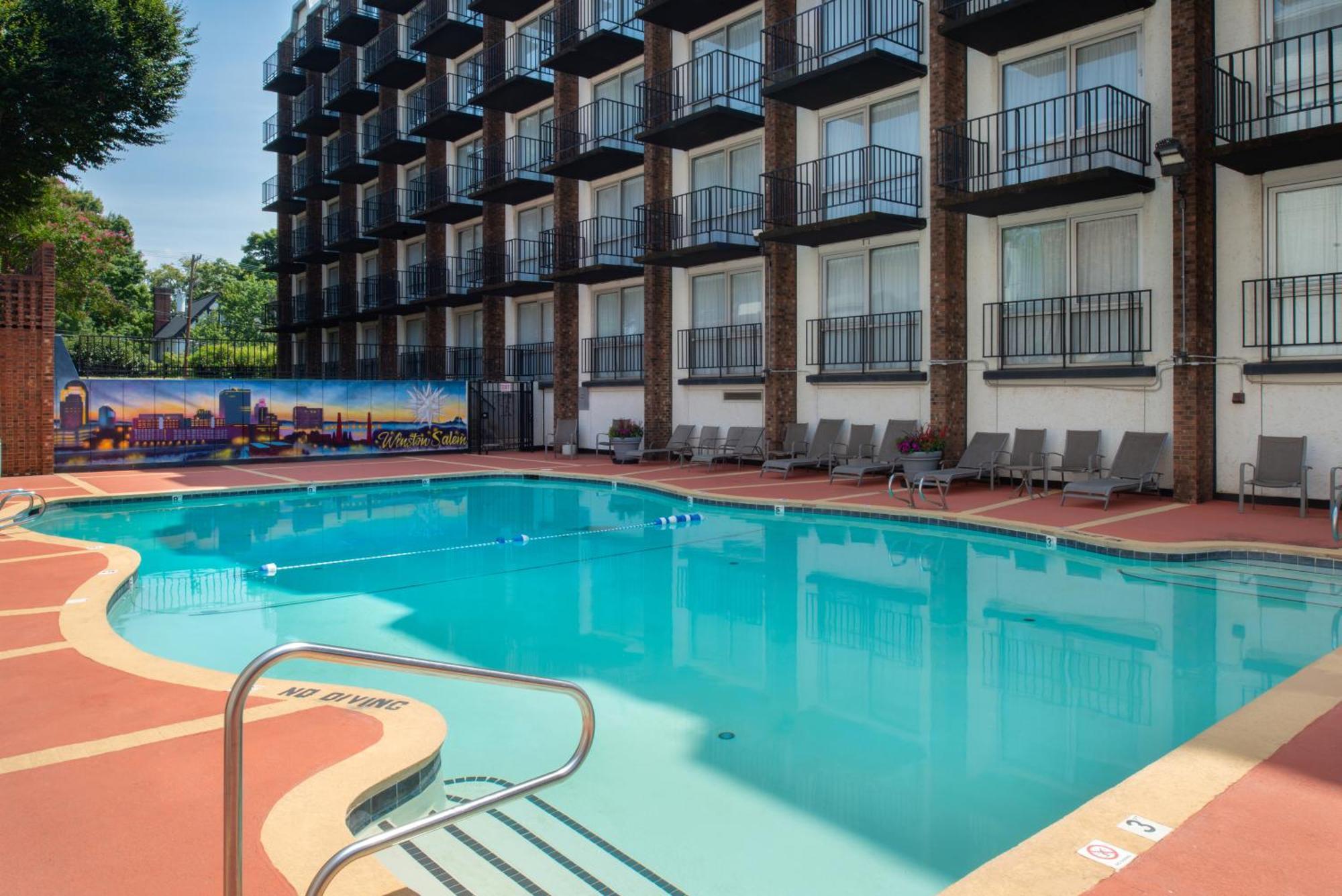 Hawthorne Inn&Conference Center Winston-Salem Extérieur photo