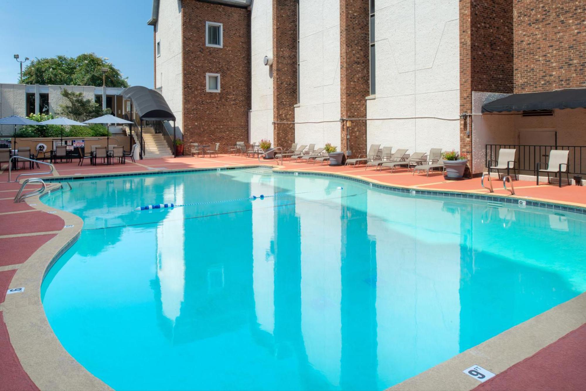 Hawthorne Inn&Conference Center Winston-Salem Extérieur photo